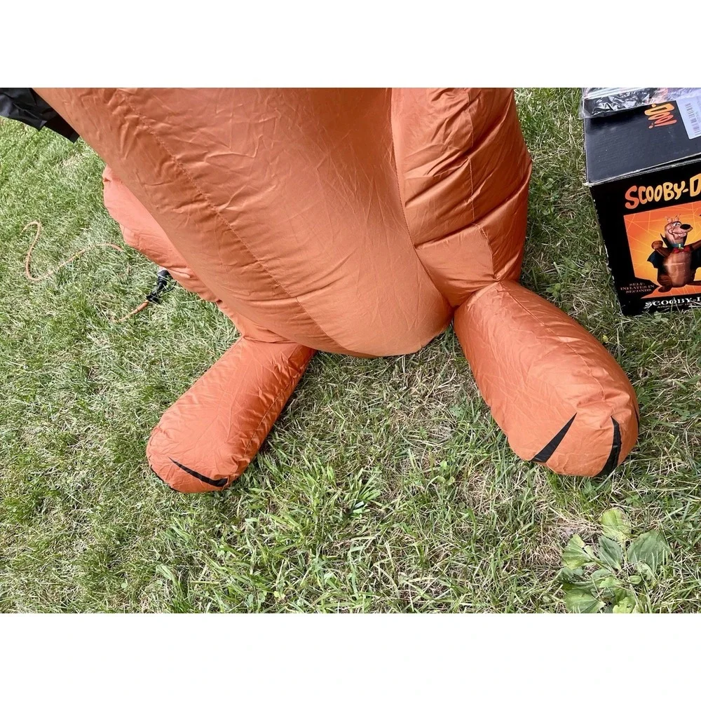 2018 Gemmy 5' T  Scooby Doo Vampire Halloween Giant Airblown Inflatable Lighted